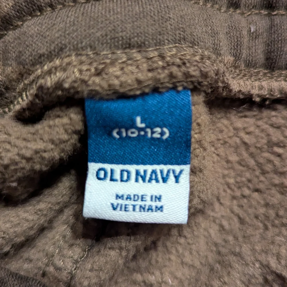 Boys Old Navy Camo Jogger Pants in Olive Green, Size L (10-12) - Picture 3 of 4